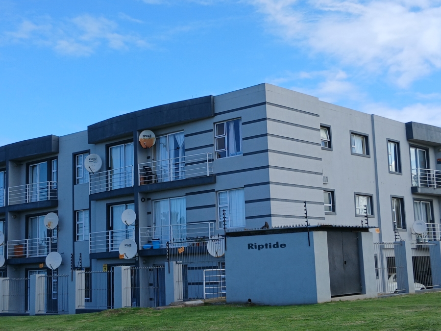 1 Bedroom Property for Sale in C Place Eastern Cape